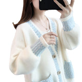 Autumn Dress 2025 New Explosion Of Women's Sweater Loose Outer Wear Knitted Cardigan Early Autumn Marinade Velvet Coat HZ0108