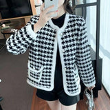 2025 Autumn And Winter New Small Fragrant Style Imitation Stinget Jacket Loose Thin Knitted Cardigan Sweater Woman HZ0108