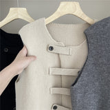 Spring And Autumn Outside The Stacked Cardigan Shoulder Temperament Literary Style Small Design Irregular Knitting Vest Vest Woman HZ0108
