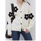 2025 New High-End Lazy Retro Short Knitted Cardigan Three-Dimensional Flower Sweater Women's Coat Autumn And Winter HZ0108